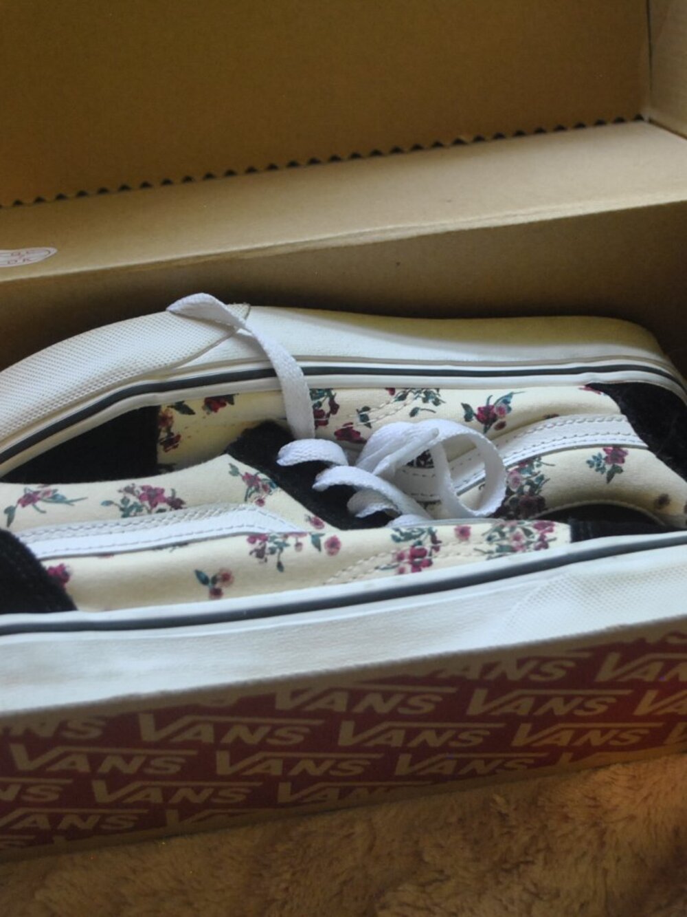 Vans Old Skool Ditsy Floral Sneakers Women’s 5.5 w/ Box - Picture 8 of 9